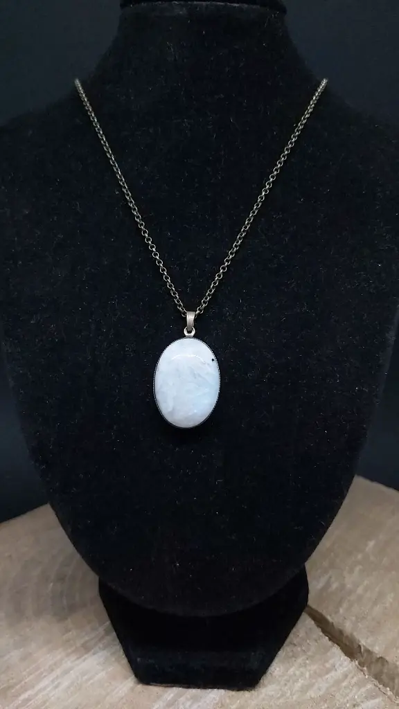 #PU.C.PC25x18.18 Pierre de Lune montage bronze.webp