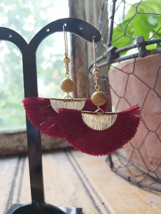 #BO.BO.BLHP.12 Jaspe Mokaïte et pp bordeaux, montage acier inoxydable doré.webp