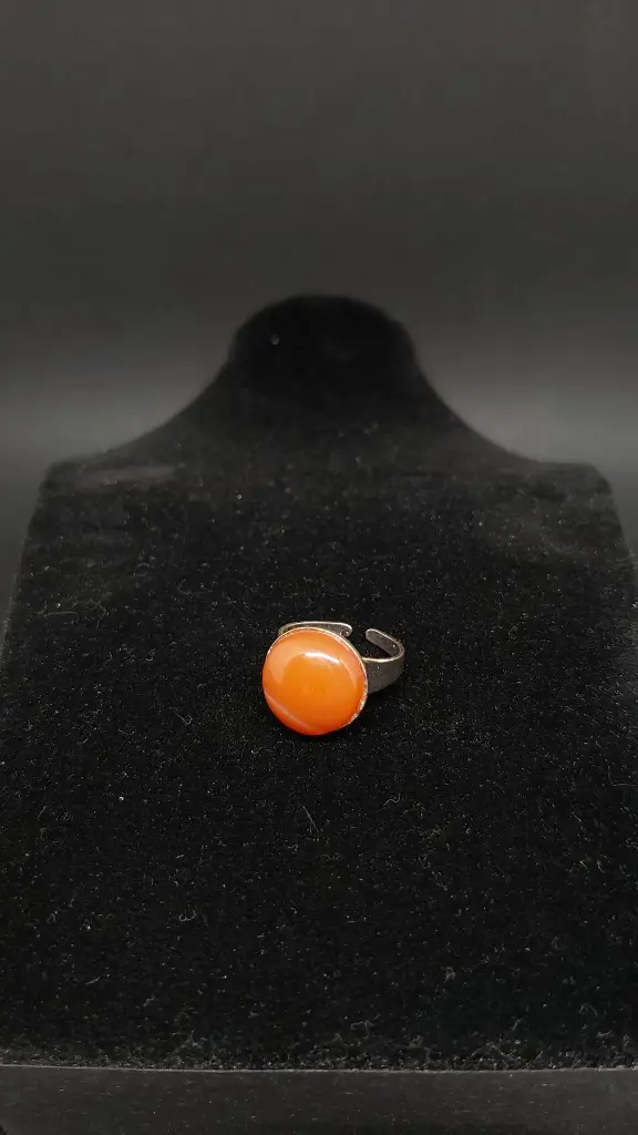 #PU.BA.BCR.16 Agate Rouge, montage en acier inoxydable argenté.webp