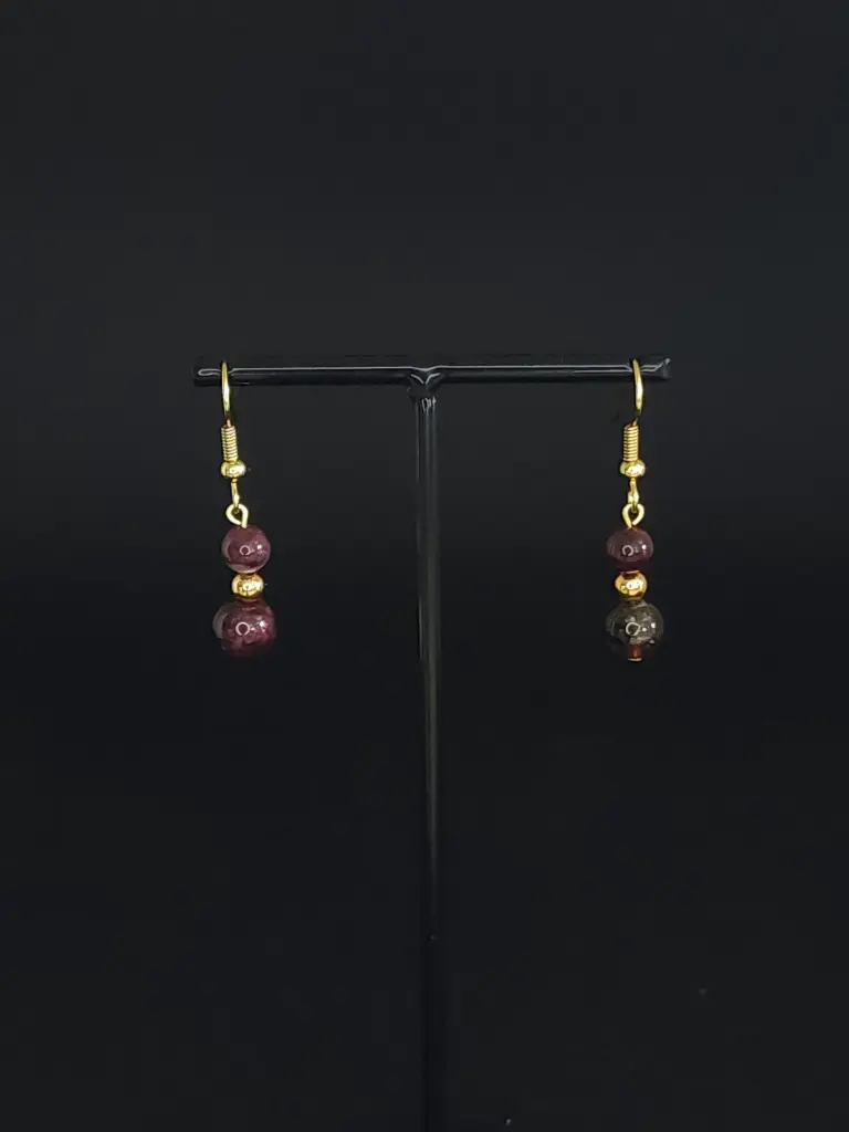 #PU.BO.B2P.6 Grenat montage doré (2).webp