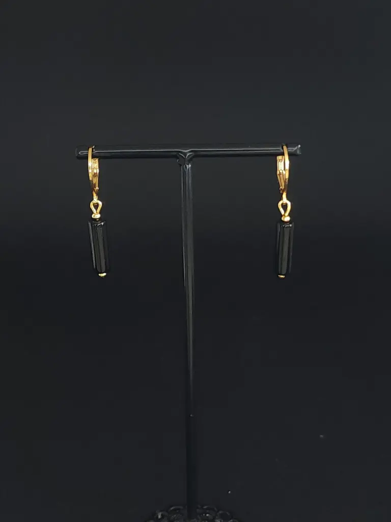 #PU.BO.DPT.12 Onyx Noir montage ai doré.webp