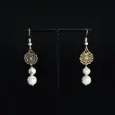BOEL01.Boucles estampe 2 perles
