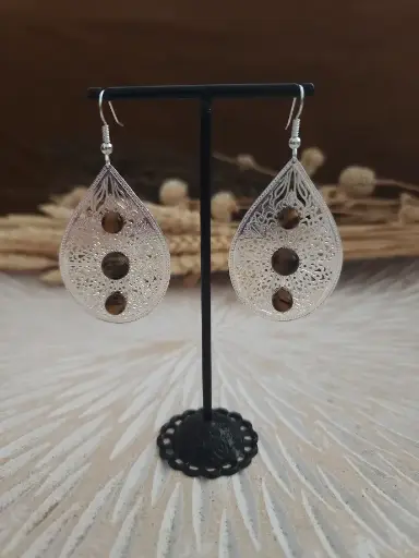 BOET02.Boucles estampe et cabochons